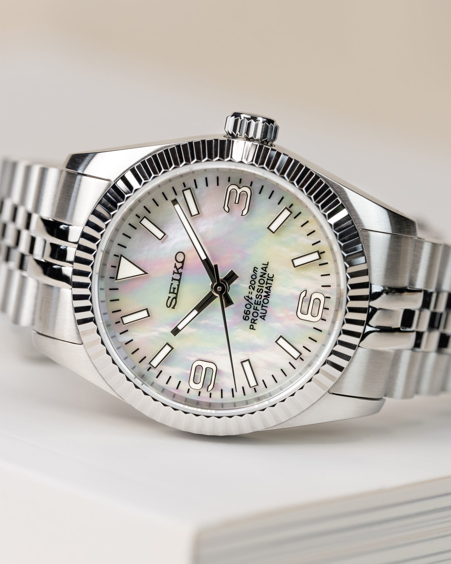White Opal 36