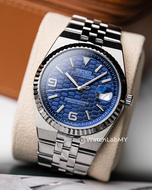 Land Dweller | Dark Blue