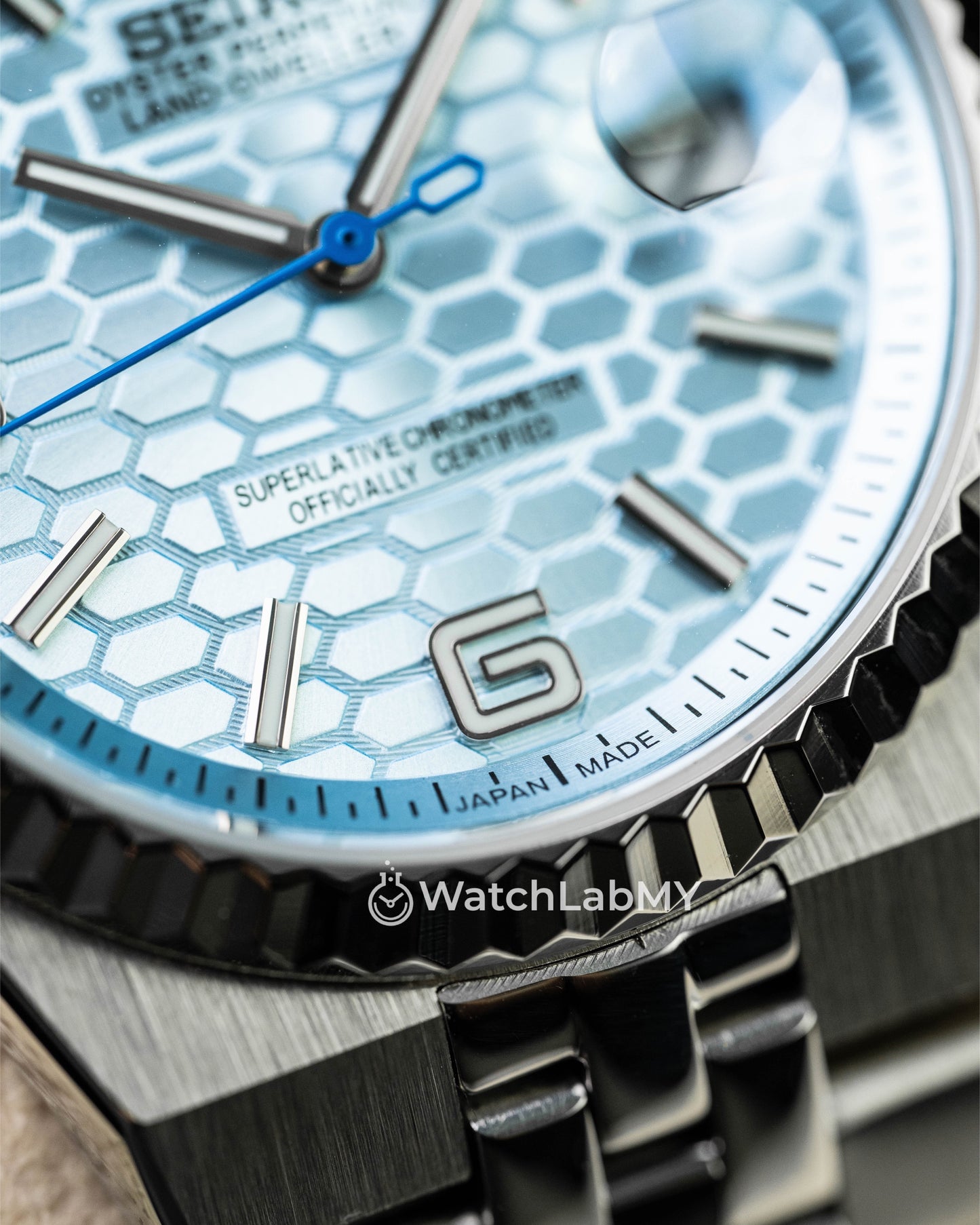 Land Dweller | Platinum