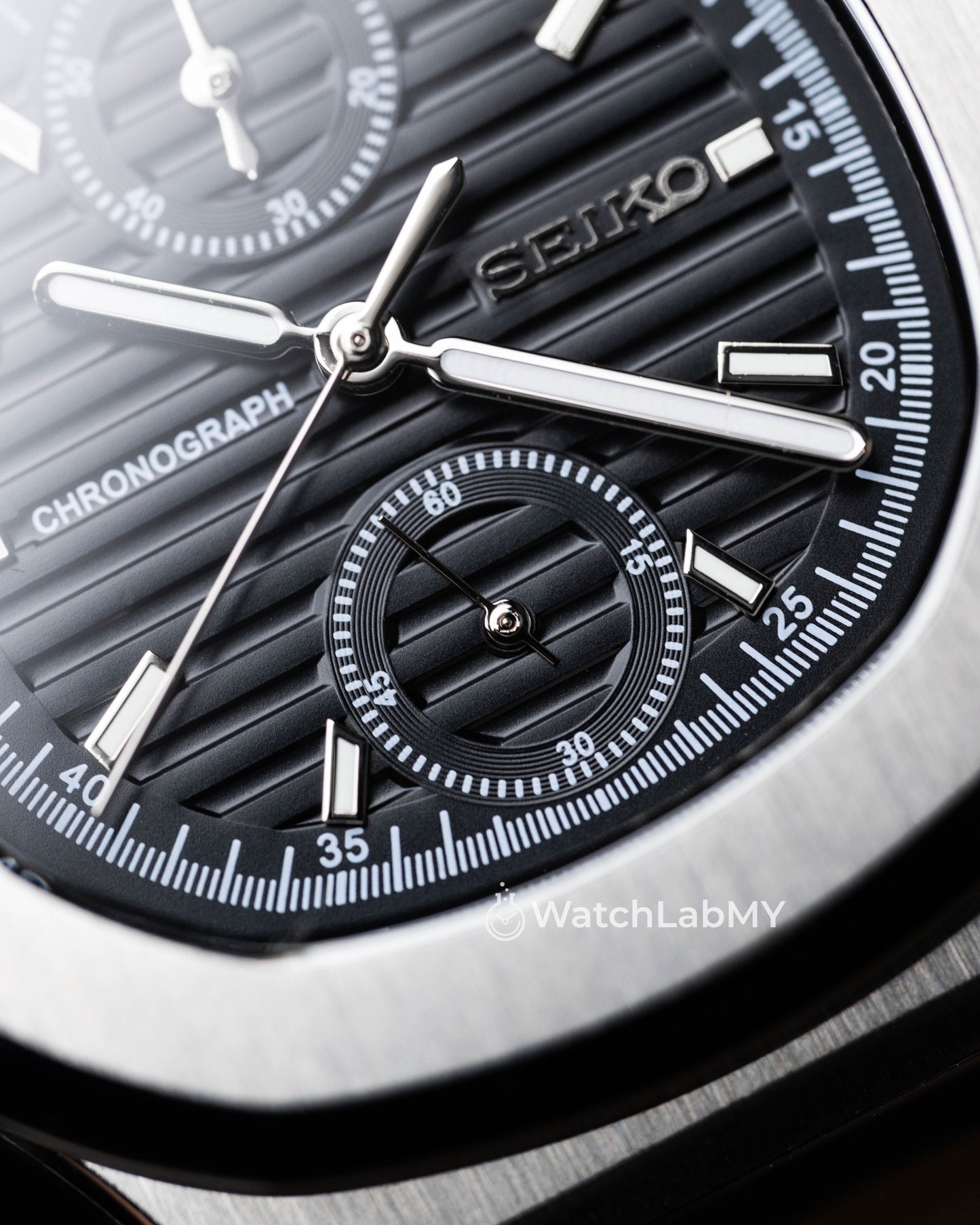 Nautilus | Black Chronograph